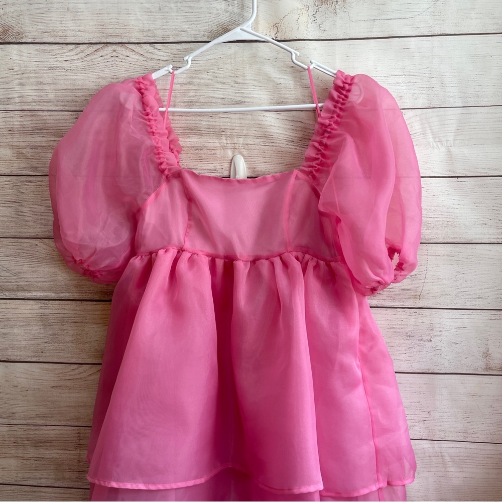 NEW WITH TAGS CHELSEA & VIOLET OFF SHOULDER BABY DOLL MINI DRESS IN PINK ORGANZA - Picture 2 of 6